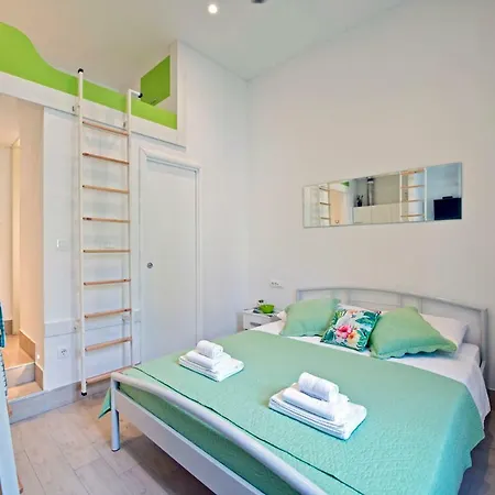 Microapartment Suni Split Exterior photo
